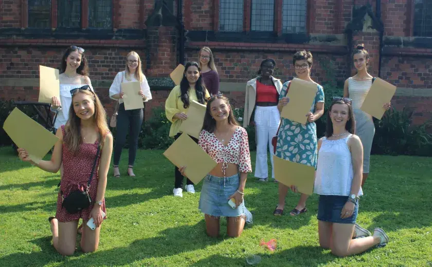 Queen’s celebrate outstanding A-level results